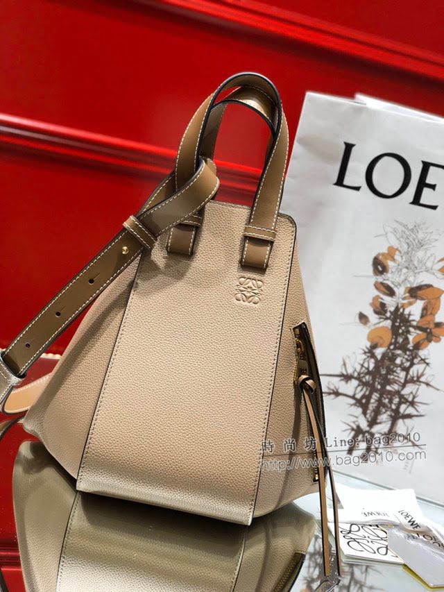 LOEWE包包 羅意威小號hammock手挽肩背斜挎包  tcl1417